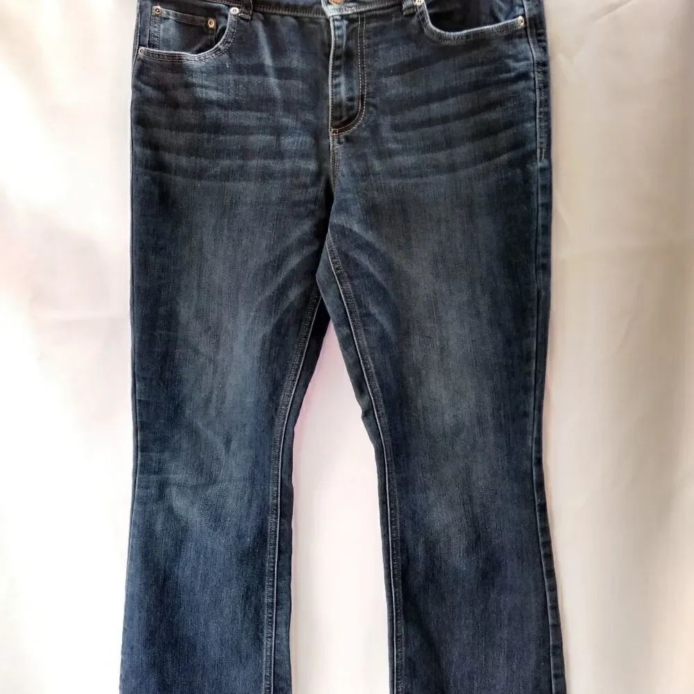 Maurices jeans